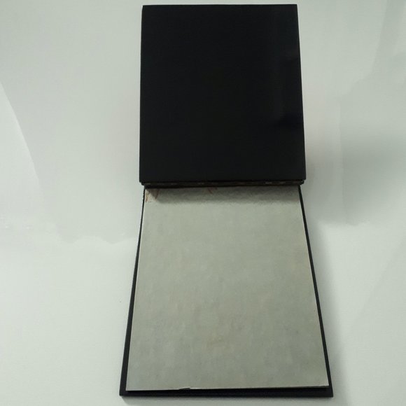 Red Lacquer Keepsake/Memory Album - Picture 2 of 6